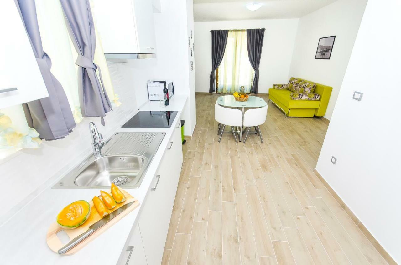 Apartments Keli Kaštela Exterior foto